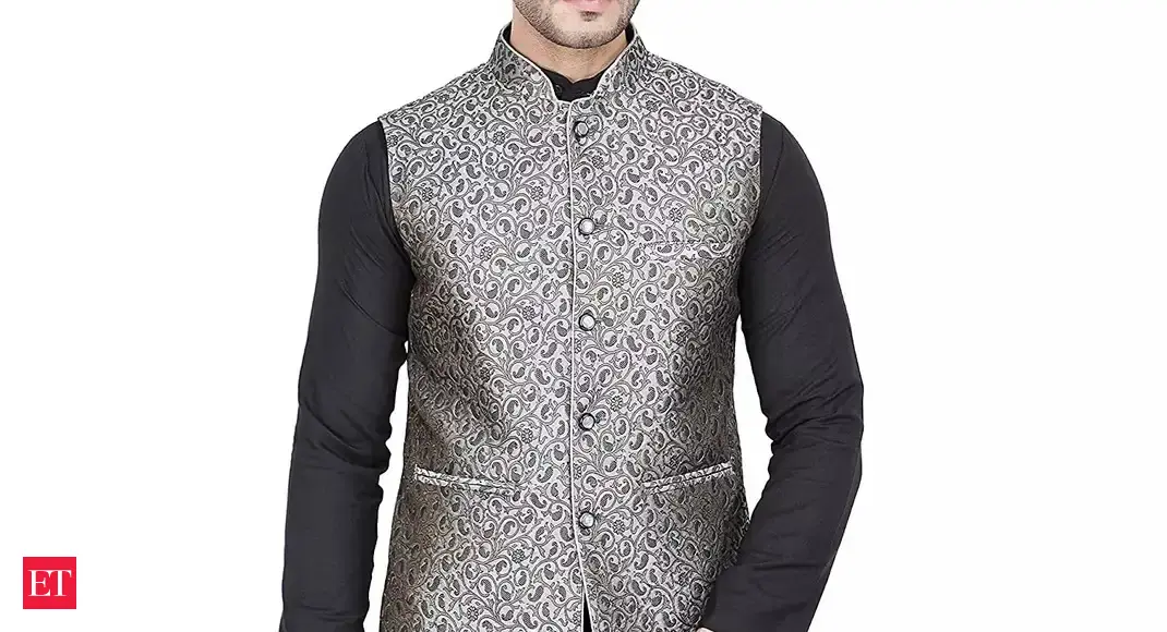 Best Nehru Jackets Under 3000: 6 Best Nehru Jackets Under 3000 in India for a Dapper Desi Look - Vimarsana News