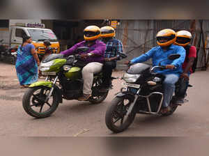 Supreme Court: Bike taxis can't run in Delhi till policy framed