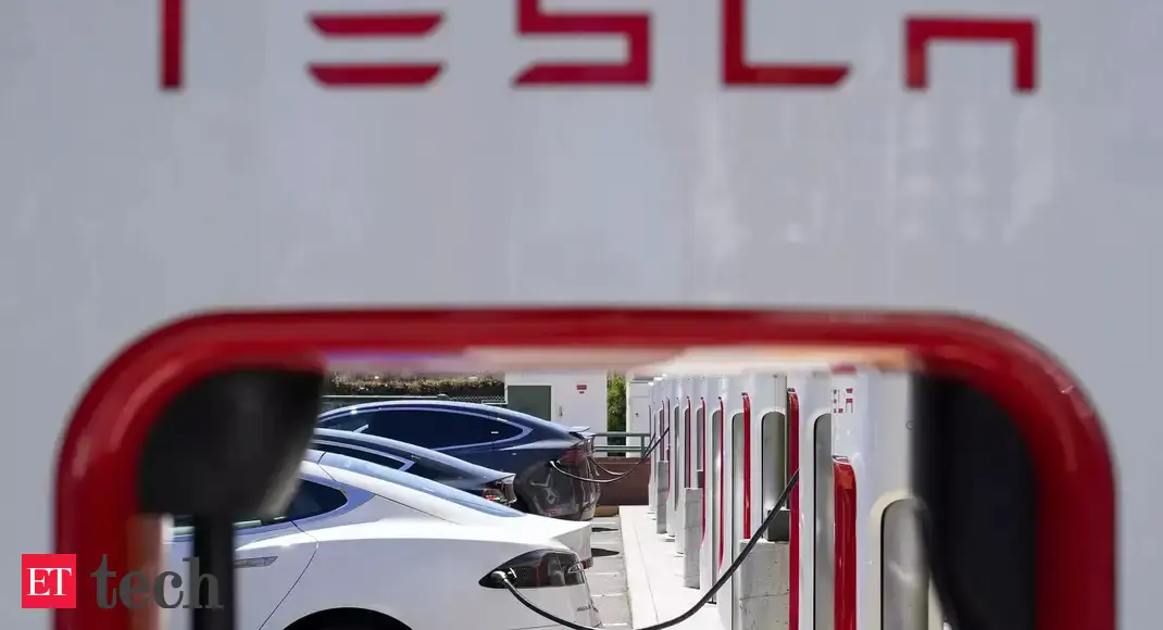 tesla hiring: Tesla taps brakes on job ads after Elon Musk clamps down on hiring - Vimarsana News