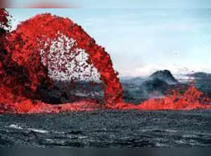How hot lava can be?