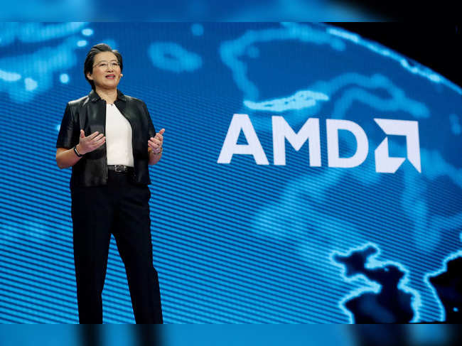 Lisa Su, president and CEO of AMD, speaks in 2019