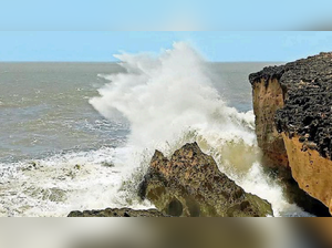 Cyclone Biparjoy likely to spare Gujarat