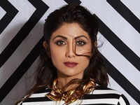 shilpa shetty: Latest News & Videos, Photos about shilpa shetty | The  Economic Times - Page 1