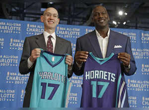 Michael Jordan selling majority ownership stake in Charlotte Hornets