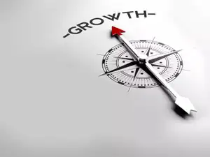 In the next 3-5 years, 6.5% GDP growth is par: Bibek Debroy