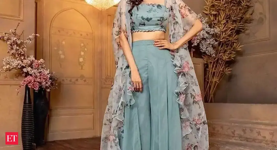 Crop Top and Palazzo with Shrug: 7 Trendy Crop Top and Palazzo with Shrug to elevate your wardrobe - Vimarsana News