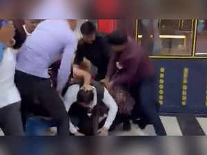 Scuffle breaks out at Spectrum Mall in Noida over service charge