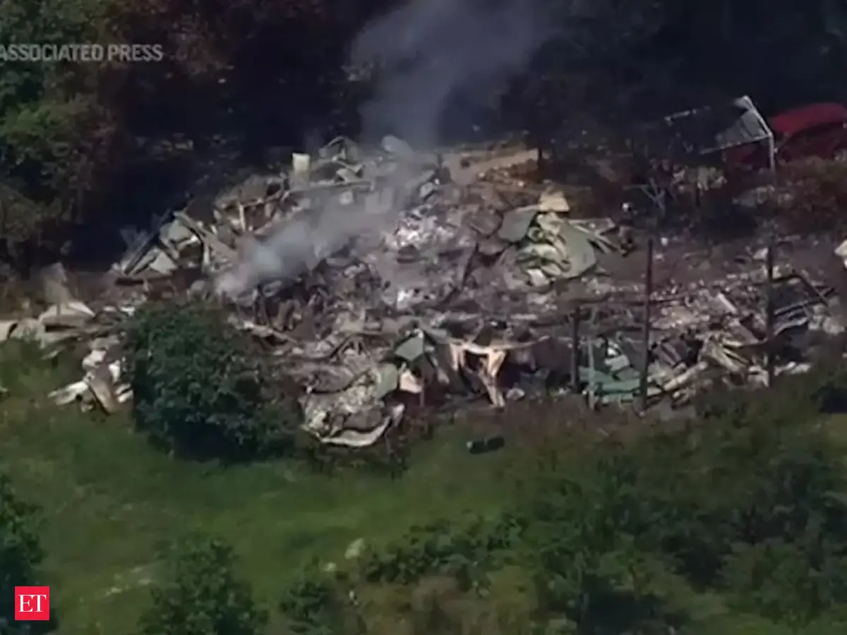 US: Five dead in house fire in rural North Carolina - The Economic ...