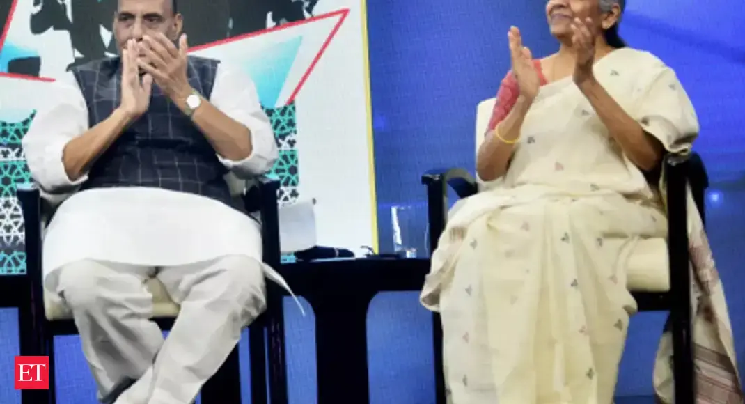 bjp: 28 Meitei BJP MLAs meet Rajnath Singh and Nirmala Sitharaman - Vimarsana News