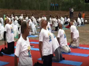 Nepal: Scores perform Yoga at Lumbini ahead of International Day of Yoga
