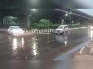 Rain lashes parts of Delhi-NCR, brings slight relief from heat