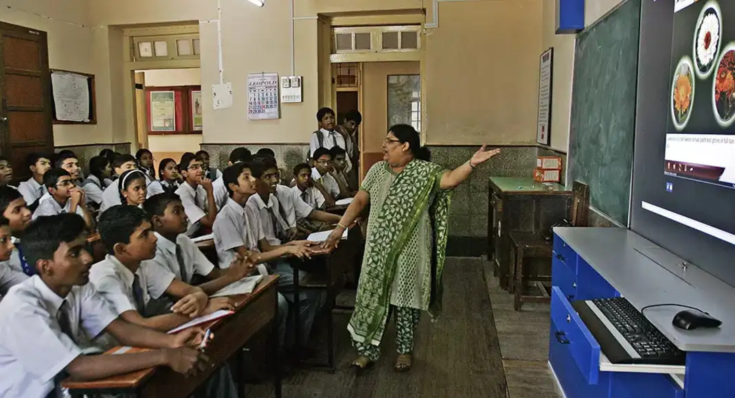 ED-TECH: USD10 billion invested in ed-tech from 2020 to 2023. But can it find the road to learning outcomes? - Vimarsana News