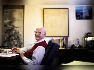 Harry Markowitz, Nobel-Winning Pioneer of Modern Portfolio Theory, Dies at 95