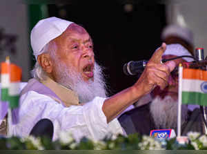 Patna: Jamiat Ulama-e-Hind President Maulana Syed Arshad Madani speaks during ‘L...