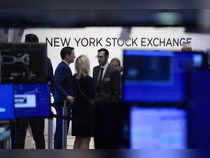Wall Street opens mixed