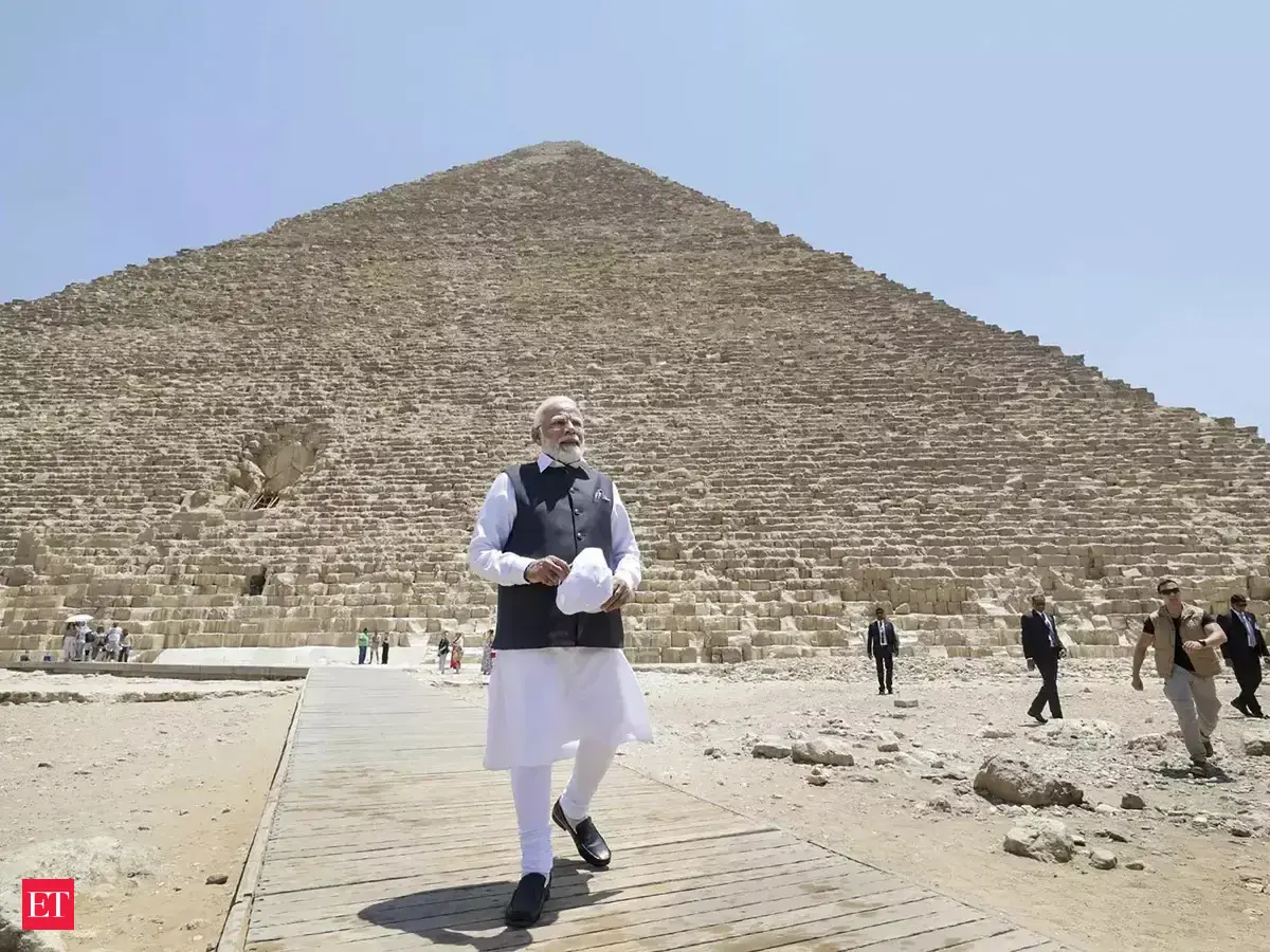 Pm Modi Visit Egypt: PM Narendra Modi's visit to 'Great Pyramids of ...