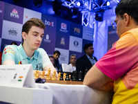 Disappointing day for Indians as overnight leader Gukesh slips to third,  Pragg suffers second loss - The Economic Times