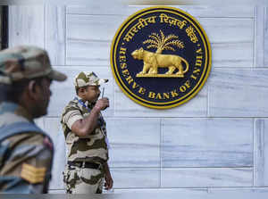 Mumbai: A security personnel stands guard outside the Reserve Bank of India (RBI...