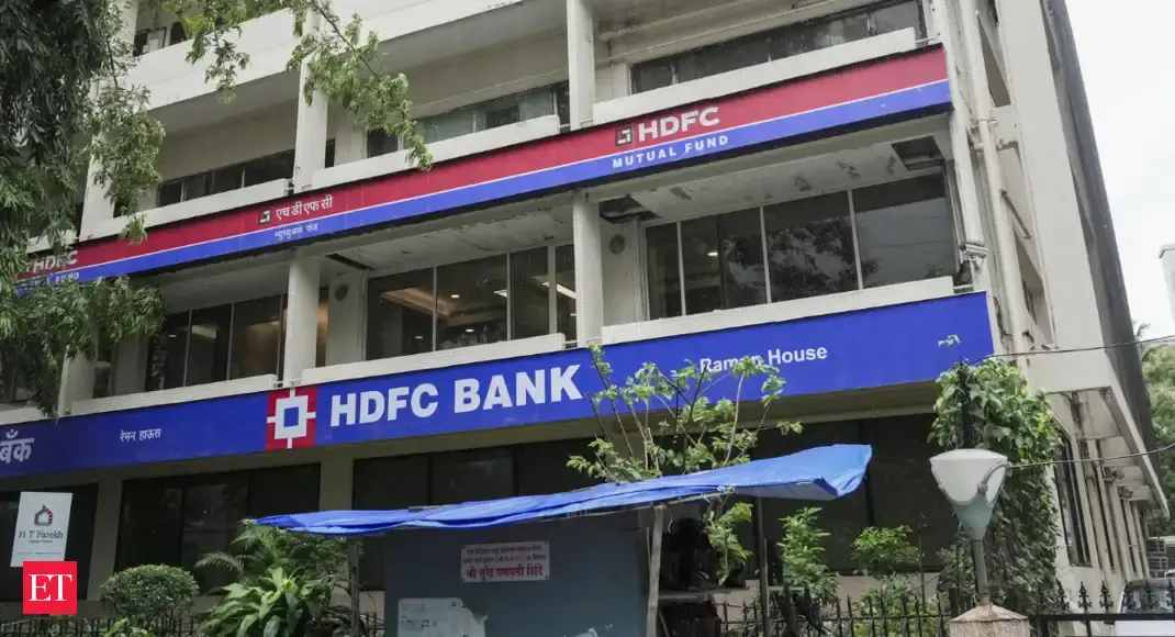 HDFC merger: For advising on a $64 billion bank deal, bankers got a 0.0002% fee - Vimarsana News