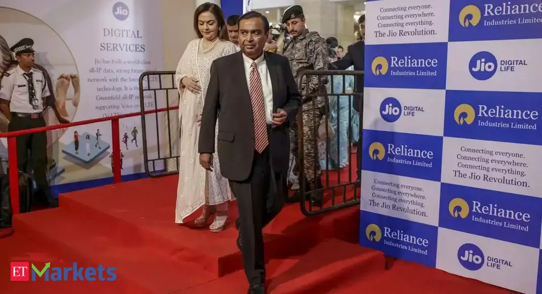 Buy Reliance Industries, target price Rs 2619: ICICI Direct - Vimarsana News