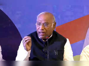 Kharge inaugurates LDM workshop, urges party cadre to develop leadership at grassroots