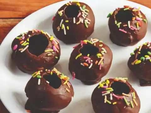 Chocolate Pani Puri