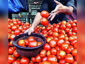 Soaring Tomato Prices may Sour RBI’s Inflation Forecast