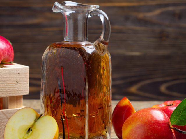 Apply apple cider vinegar