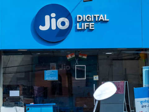 Step-by-step guide to get Jio prepaid or postpaid number of your choice -  Changing days | The Economic Times