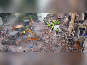 Jamnagar: Rescue operation underway after a three-storey building collapses in J...
