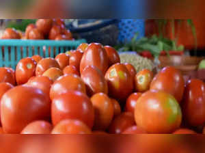 Tomato Thefts Continue: After Bengaluru, thieves steal 150 kg tomatoes in Jaipur