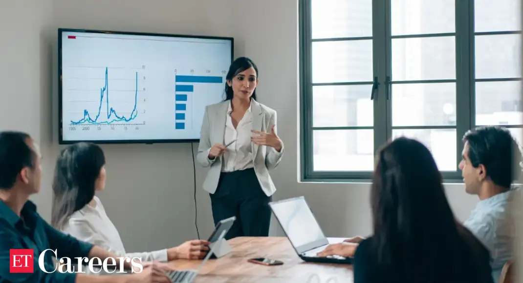 Nearly 6 out of 10 managers looking to leave jobs; workplace benefits critical to retention: Report - Vimarsana News