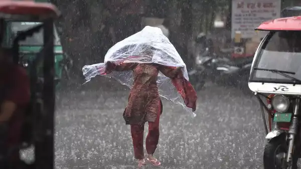 Delhi Flood News Live: Waterlogging continues near Rajghat, ITO road; schools to remain closed till July 16 - Vimarsana News