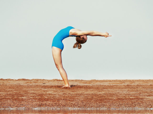 Benefits of Ustrasana (Camel Pose) and How to Do it By Dr. Ankit Sankhe -  PharmEasy Blog