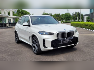 2023 BMW X5 facelift launched in India at Rs 93.9 lakh: Gets two engine options, 0-100 kph in 5.4 seconds!