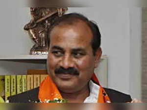 Dara Singh Chauhan joins BJP after quitting SP