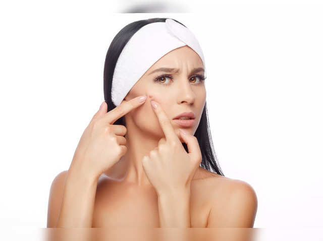 Bothered By Pesky Pimples? Try Niacinamide