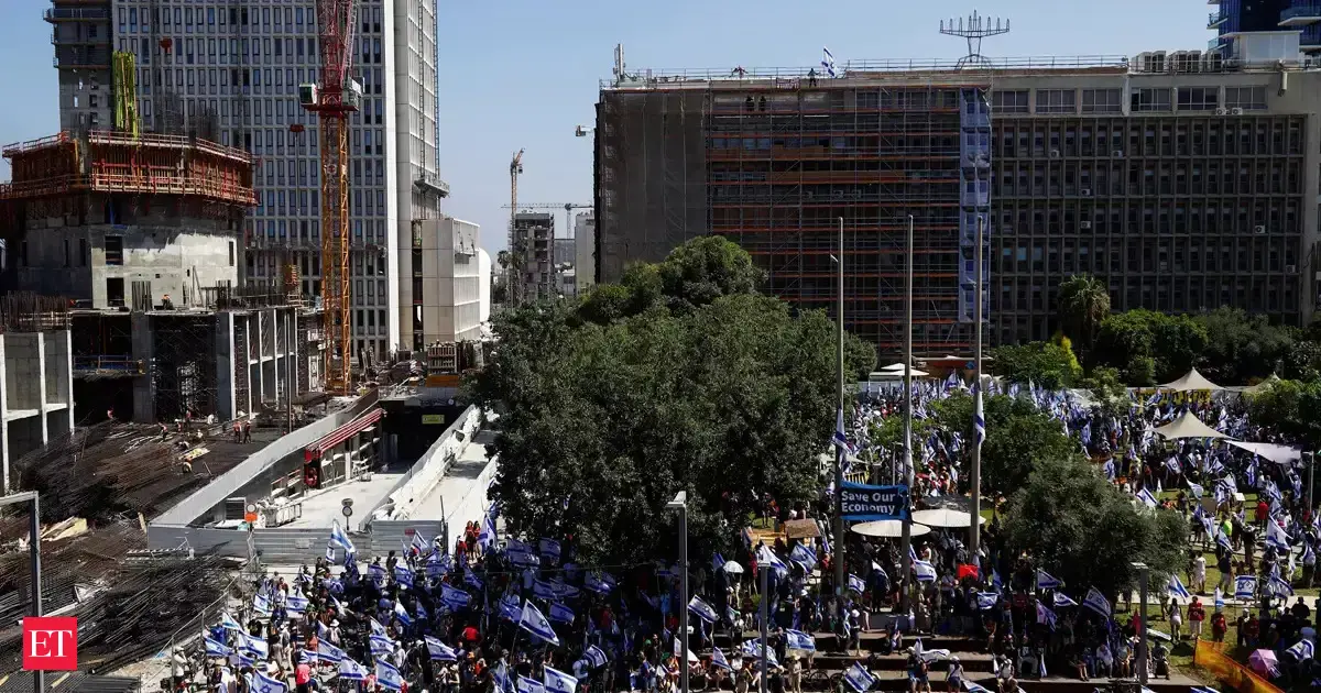 Israeli protesters block highways in 'day of disruption' against ...