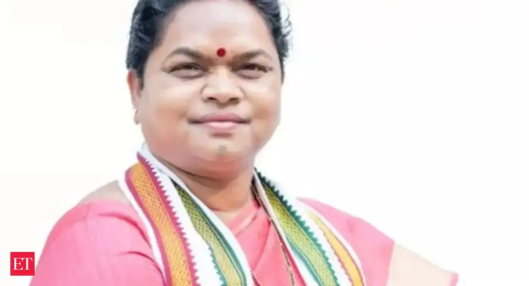 congress: Chhattisgarh Mahila Congress chief Phulodevi Netam resigns - Vimarsana News