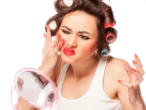 Avoid heavy makeup