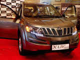 Mahindra launches XUV-500