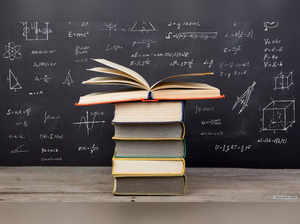 152632-photography-books-blackboard-mathematics-chalk-physics-knowledge-science-geometry-formula