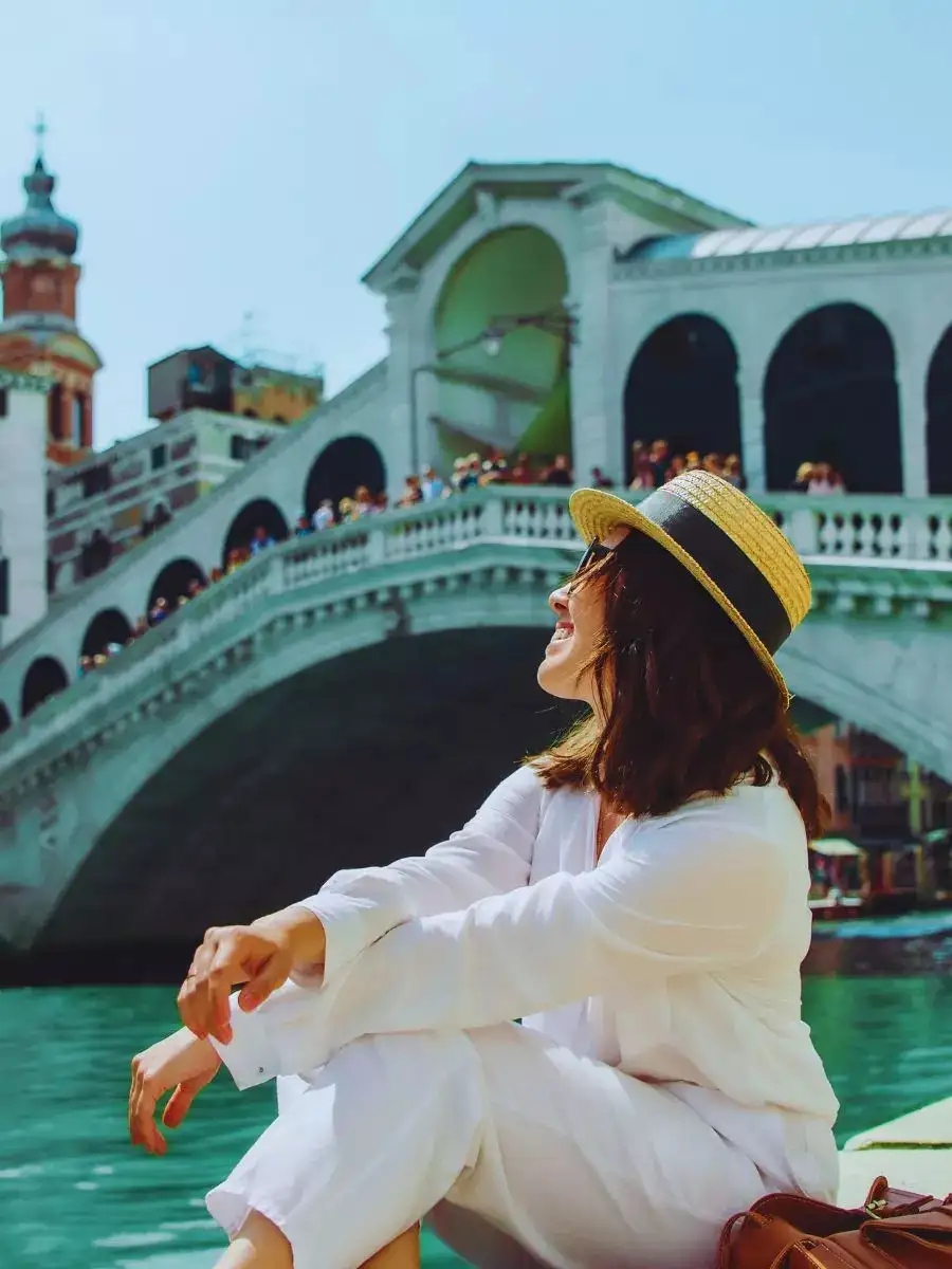 Working On The Go How To Get Paid While Traveling The World NewsPoint