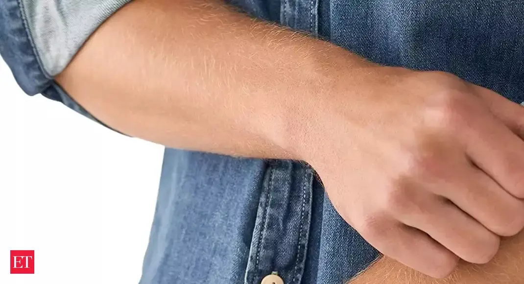 best fossil watches for men under 5000: 5 Best Fossil Watches for Men Under Rs 5000 - Vimarsana News