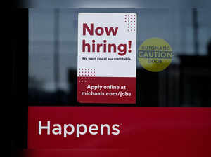 US jobless claims fall again as labor market continues to flash strength