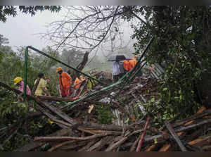 Search operation resumed at Raigad landslide site; 119 villagers yet to be traced