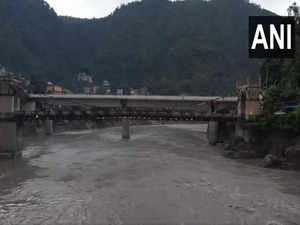 Himachal Pradesh: Losses due to floods estimated at Rs 5,077 crore   