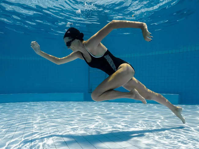 The full-body pool workout that doesn't involve swimming