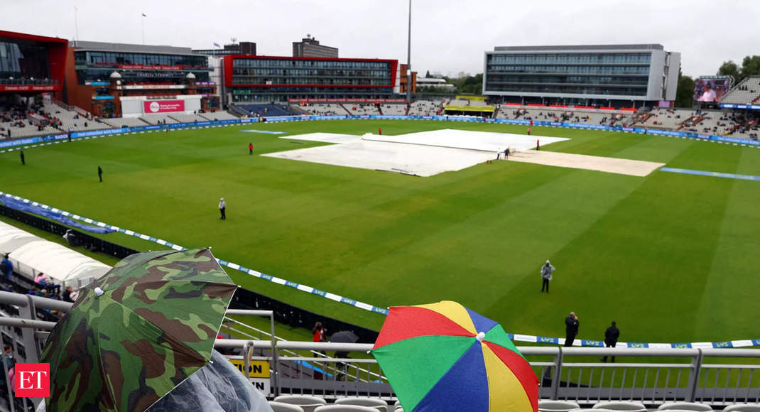 Rain threatens England’s bid to level Ashes in fourth Test