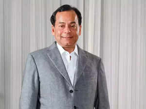 indian-billionaire-ravi-ruia-buys-mansion-in-london-in-rs-1200-crore-102037182